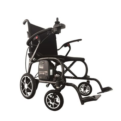 Chaise roulante électrique à commande à distance avec conception légère et cadre en fibre de carbone