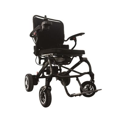 Un fauteuil roulant électrique en fibre de carbone, la solution idéale pour les personnes handicapées et les personnes âgées
