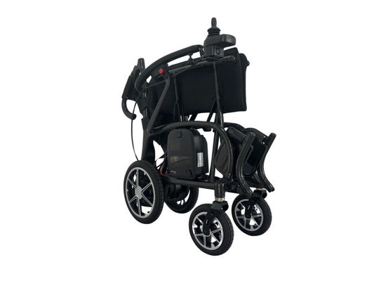 Chaise roulante pliable en fibre de carbone pour un transport facile et un moteur puissant