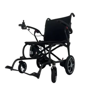 Les personnes handicapées et les personnes âgées voyagent facilement 300lbs 136kg fauteuil roulant électrique en fibre de carbone