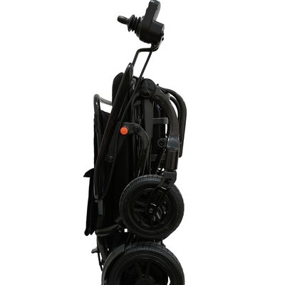 Chaise roulante électrique légère de 13 kg avec une capacité de charge de 300 lbs et une batterie au lithium